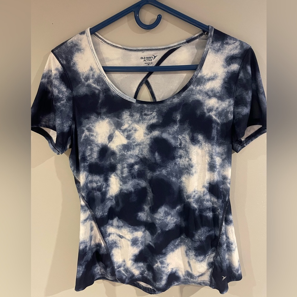 Old Navy active top
